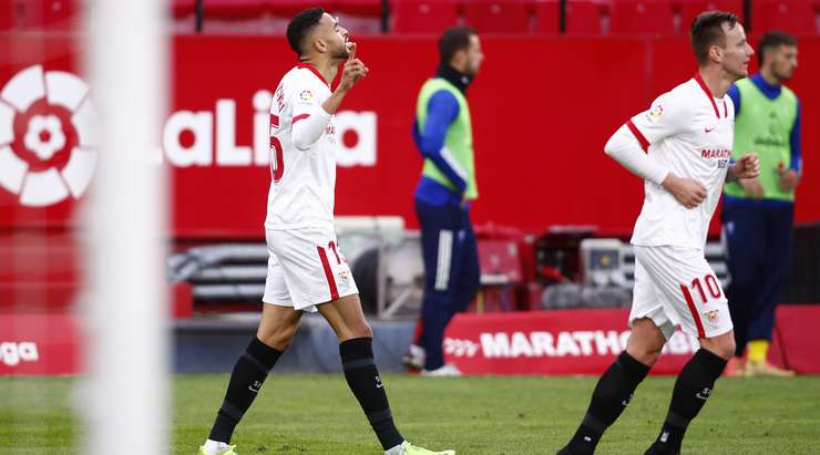 Youssef En Nesyri (Sevilla) đón bóng bật ra trong vòng 5m50 và đánh đầu. Pha dứt điểm của anh đã đưa được bóng vào sát phía trong cột dọc bên trái, và vì vậy, tỉ số đã được nâng lên 3:0.