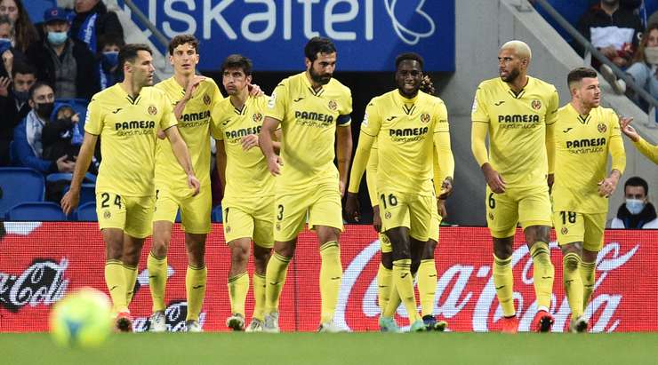Alberto Moreno thực hiện quả phạt góc và Gerard Moreno (Villarreal) bật lên cao nhất để tung một cú đánh đầu chuẩn xác từ giữa vòng cấm vào góc thấp bên trái khung thành. Tỉ số là 1:2.