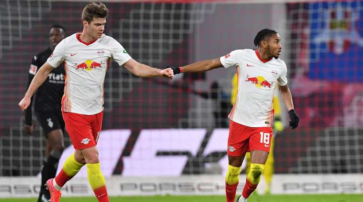 Christopher Nkunku (RB Leipzig) nhận một đường chuyền chuẩn xác trong vòng cấm từ Alexander Sorloth và anh đánh bại thủ môn với một cú sút làm tung nóc lưới cầu môn đối phương. Tỉ số là 1:2.