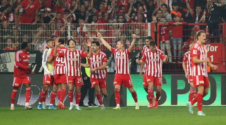 Danilho Doekhi (Union Berlin) bật lên đón một quả tạt tốt và ghi bàn với một cú đánh đầu đập đất và đi vào phía trong cột dọc bên phải. Thủ môn đã không có cơ hội nào để cản phá.