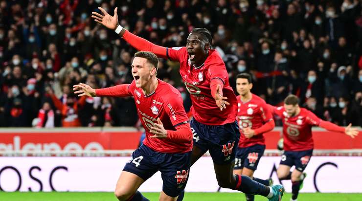 Sven Botman (Lille) đón đường căng ngang hoàn hảo vào sâu bên trong vòng cấm từ Hatem Ben Arfa và khống chế bóng một cách tinh tế. Tiếp theo, anh tung một cú sút căng vào ngay giữa khung thành, nâng tỉ số lên: 1:1.