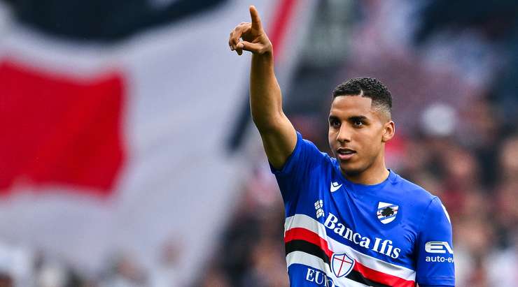Abdelhamid Sabiri (Sampdoria) ghi bàn! Abdelhamid Sabiri (Sampdoria) được kiến tạo bởi Emil Audero và anh ấy đã cho thấy sự bình tĩnh tuyệt vời trong vòng cấm để sút bóng vào lưới. 1:0.