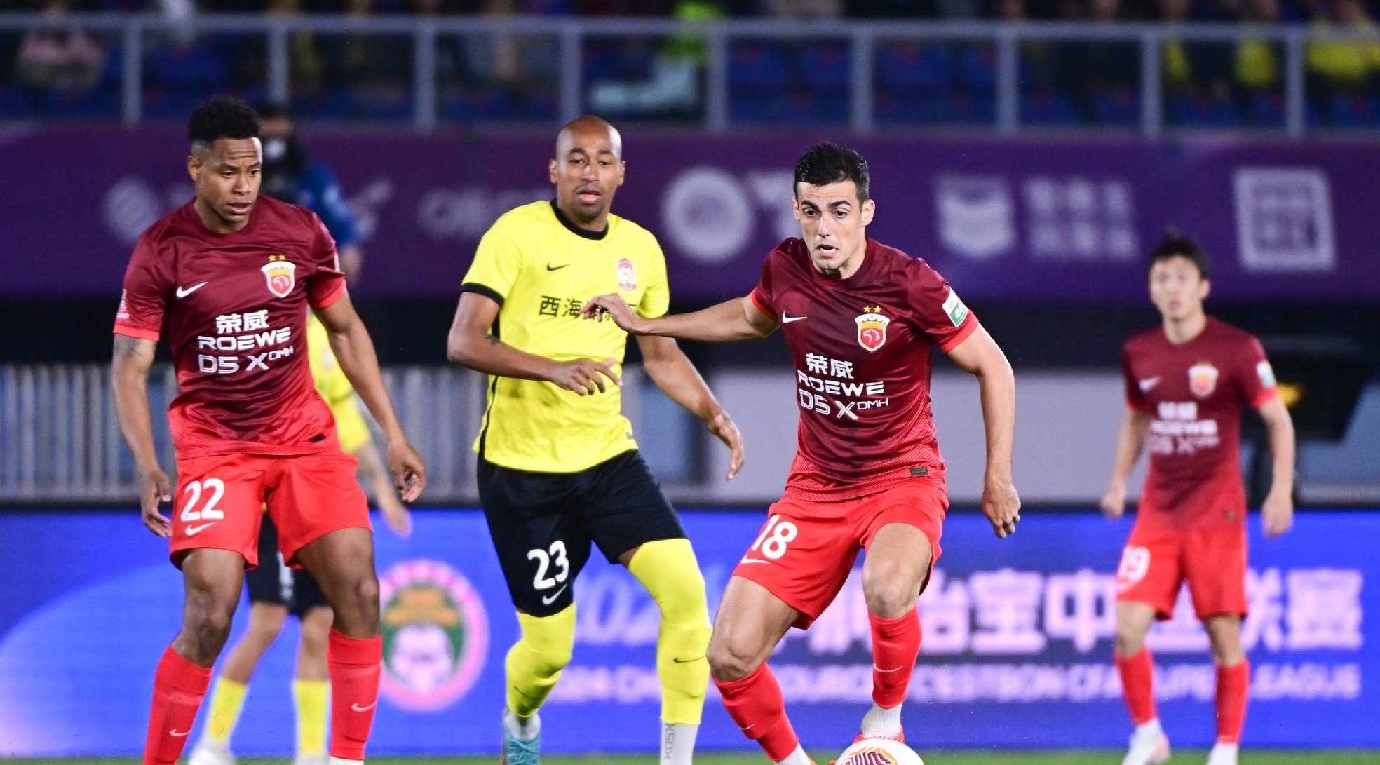 Nhận định Qingdao West Coast vs Shanghai Port: Cách biệt tối thiểu